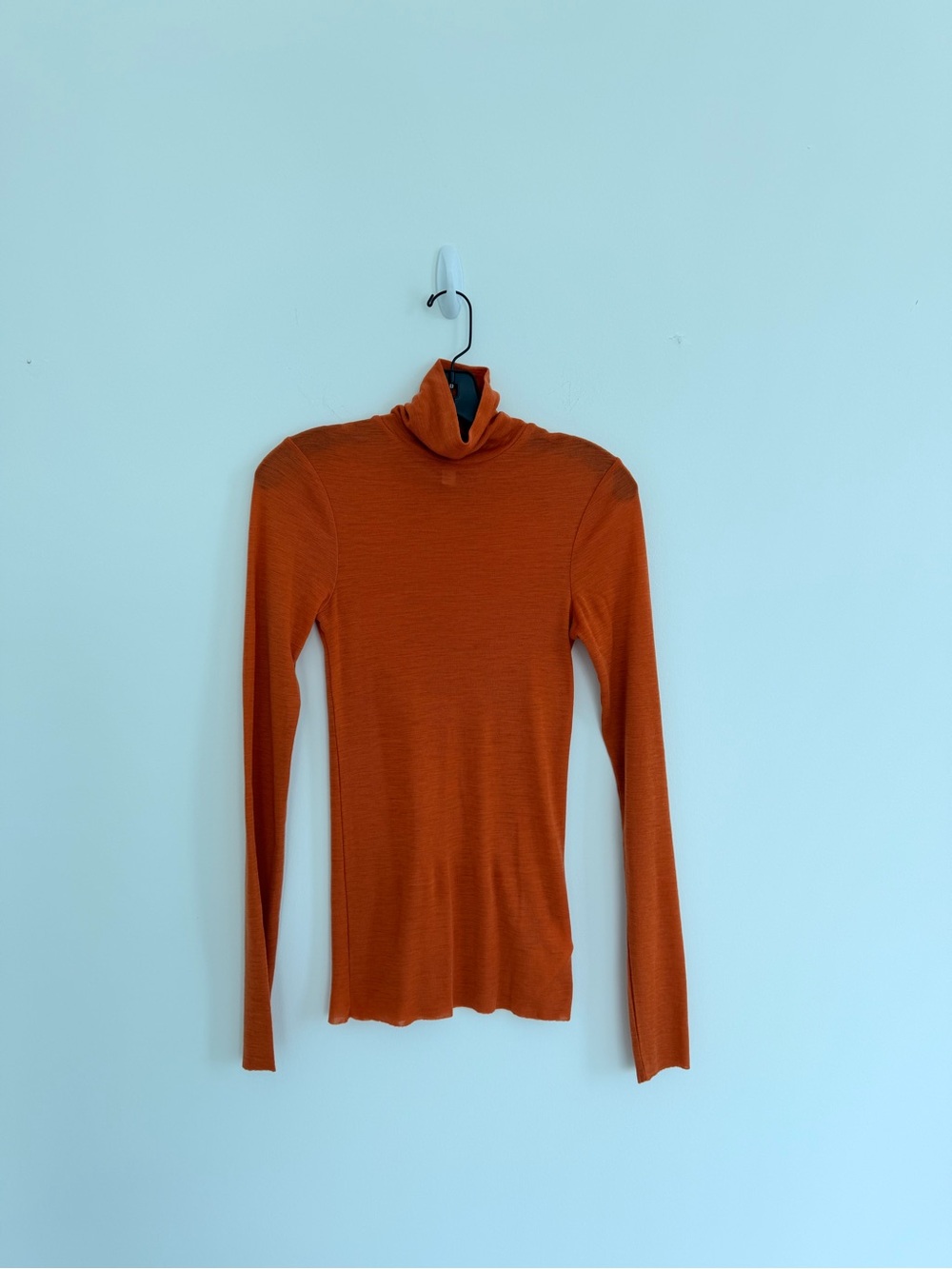 NEW COS Rust-Colored Lightweight Knit Turtleneck